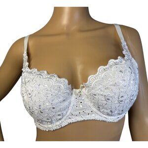 Vintage 90s Y2K Victorias Secret White Floral Lace Underwire Bra Delicate Eyelet